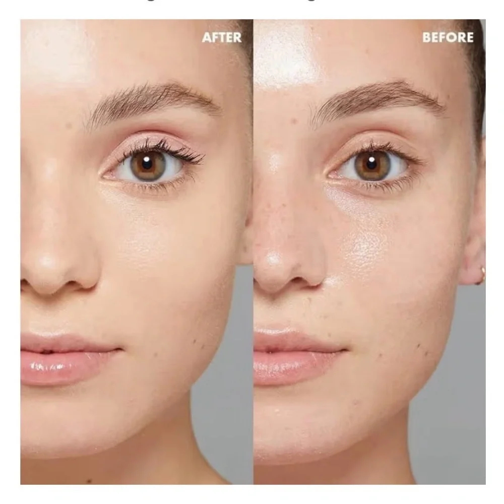 Makeup Revolution Conceal &‎ Glow Foundation F4 Light Neutral Radiant 0.78oz NEW